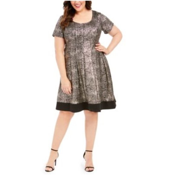 Signature by Robbie Bee Dresses & Skirts - Signature by Robbie Bee Gold FOIL Colored Dress
